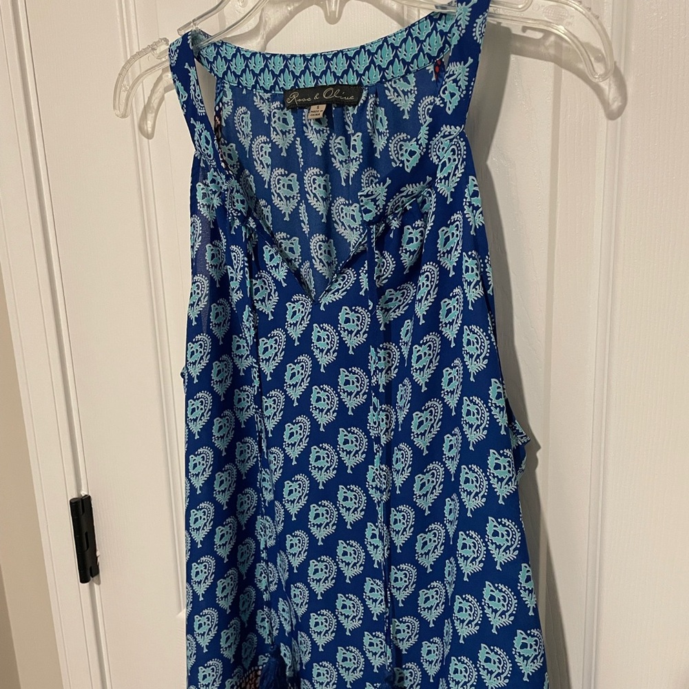 Rose & Olive Sleeveless Blouse (S)